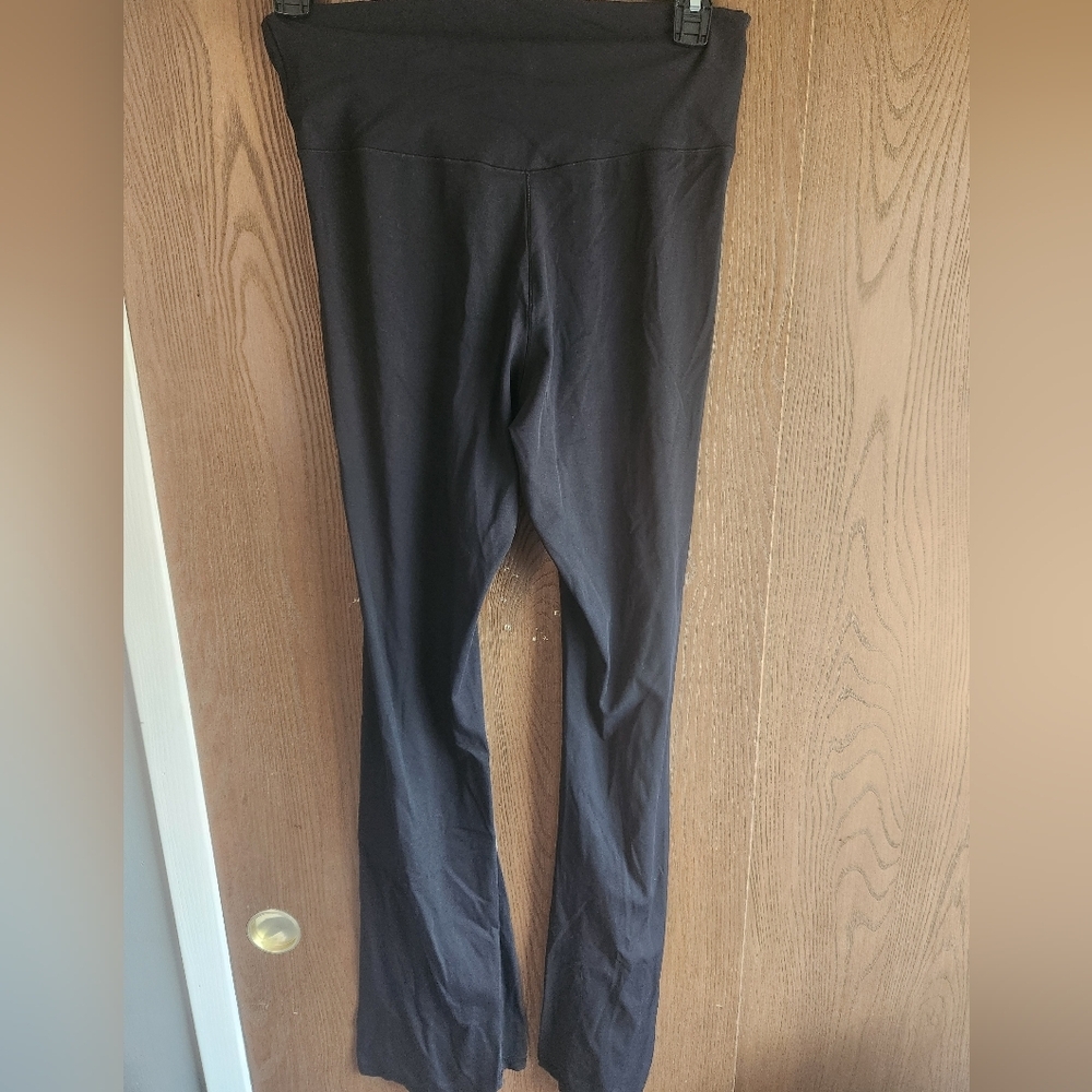 Sunzel Black Leggings - Picture 3 of 3